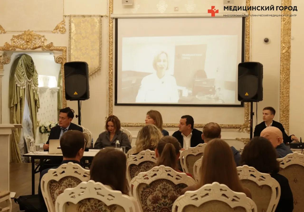 Новые подходы к раку груди обсудили онкологи трёх регионов