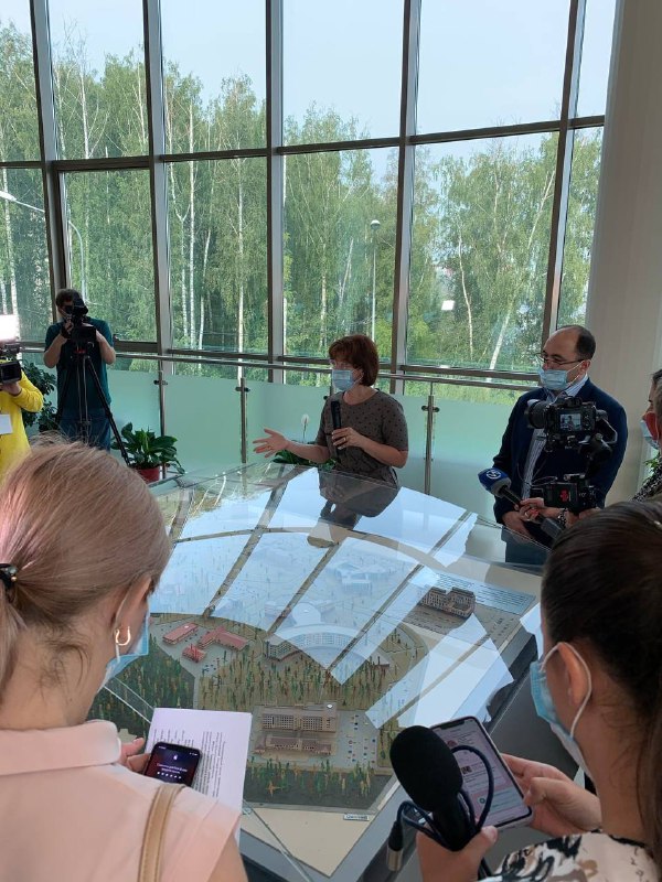 Более 30 представителей СМИ Уральского федерального округа посетили Радиологический центрв рамках пресс-тура «Тюменская область: время возможностей, время развития»,