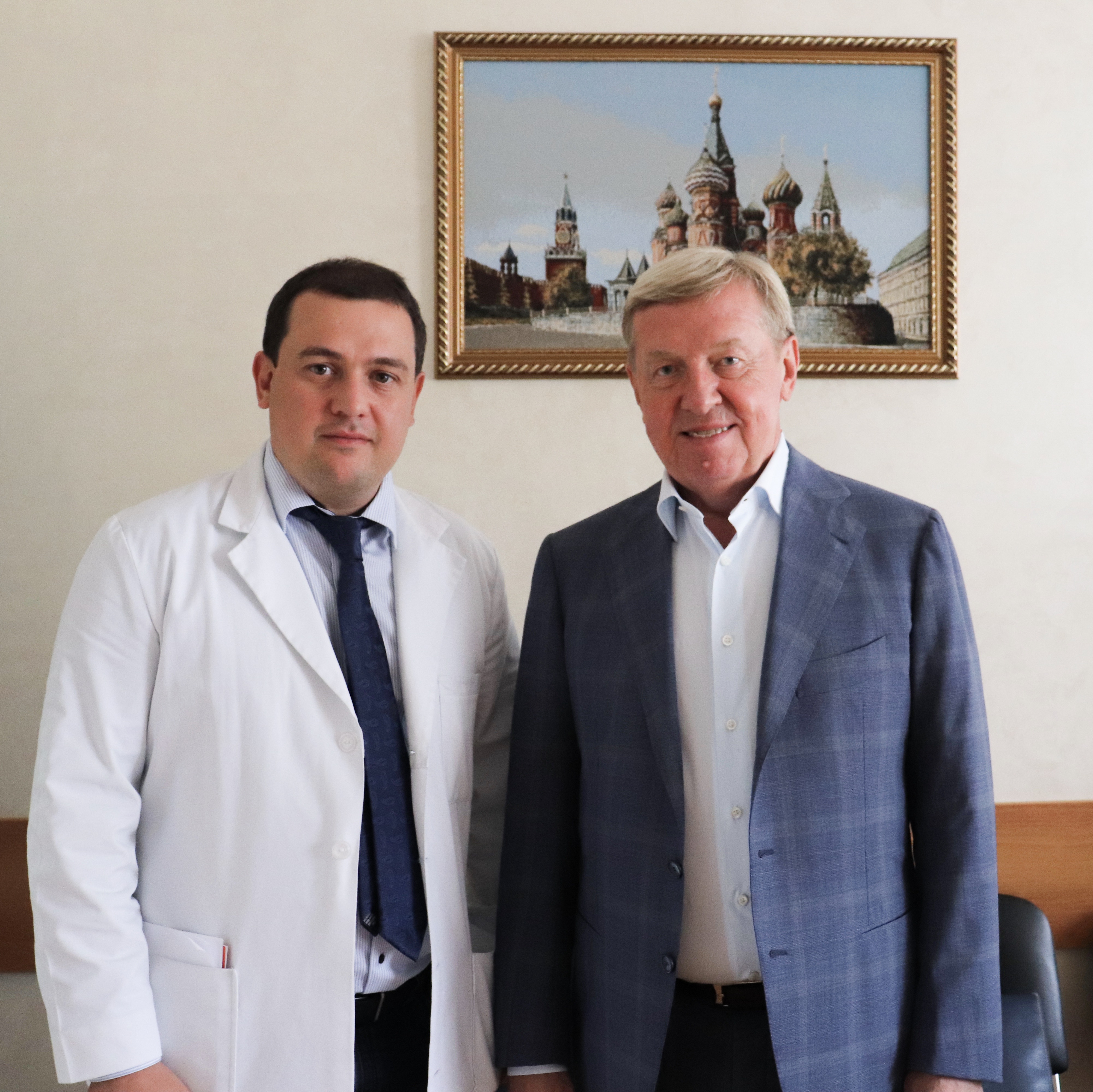 «Раньше пациенты с такой патологией считались безнадежными»: известный хирург успешно прооперировал уникальную пациентку 